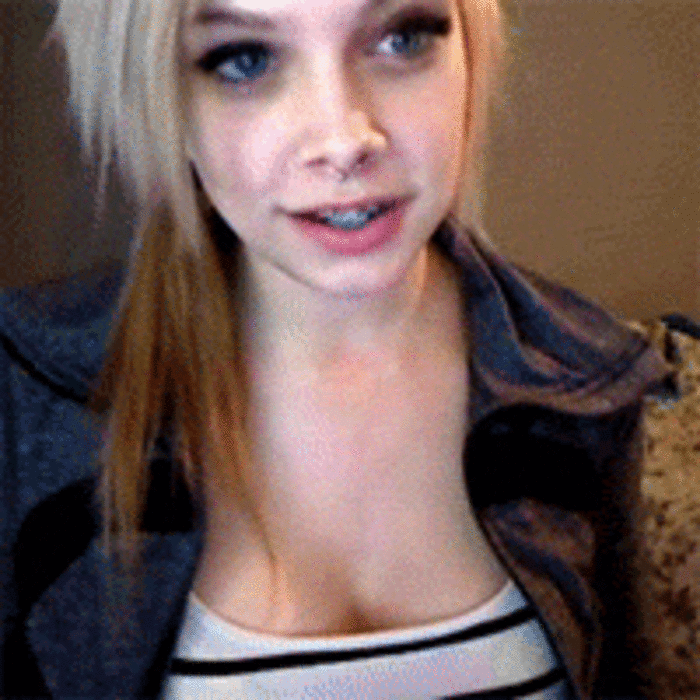 Omegle girl shows amazing tits
