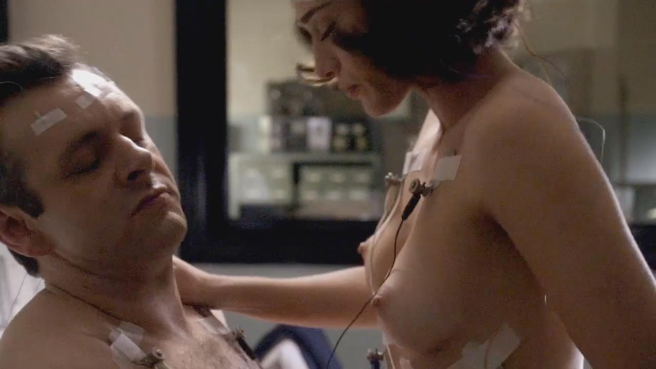Lizzy caplan nude covered angie
