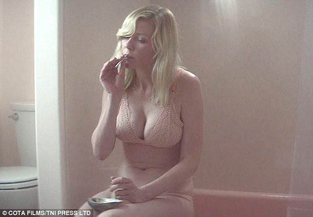 Actress kirsten dunst stripping