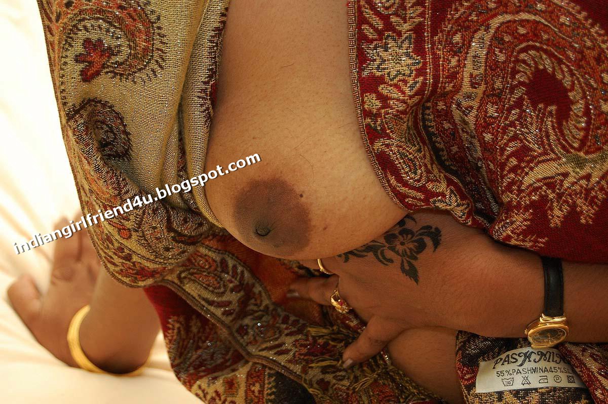 Chanel reccomend indian actress manishaa nipple slip tamil