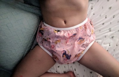 Daisy C. reccomend diapers diaper leak panties