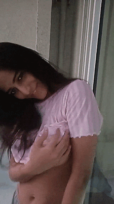 Poonam pandey bollywood actress boob