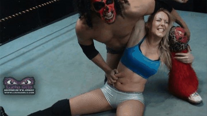 Sexy intergender wrestling piledrivers woman2