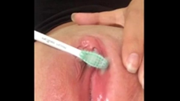 Squirter vibrating toothbrush horny clit