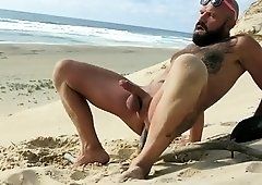 Double reccomend tattooed black masturbate dick on beach